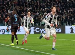 2008年梦之队去吃快餐，那个时候大家看起来都好青涩呀！